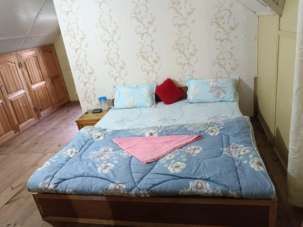 Anna Homestay Dirāng Buitenkant foto