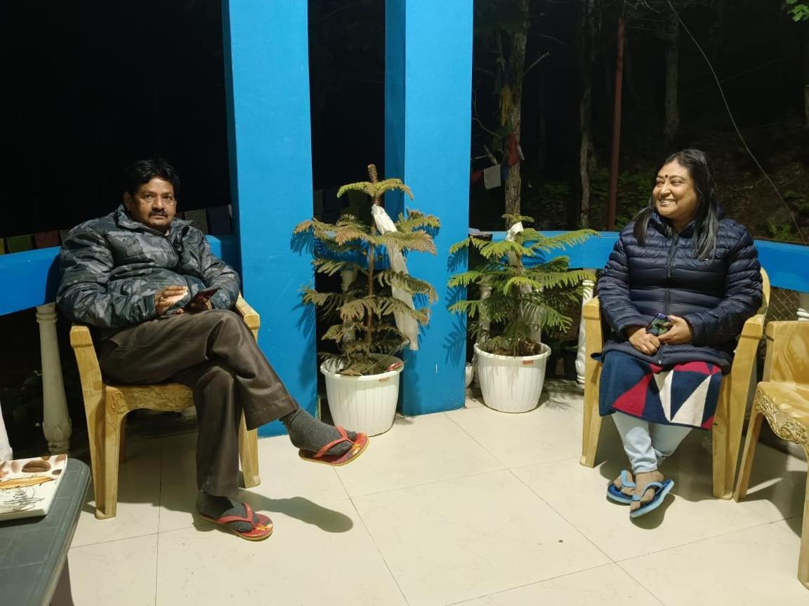 Anna Homestay Dirāng Buitenkant foto