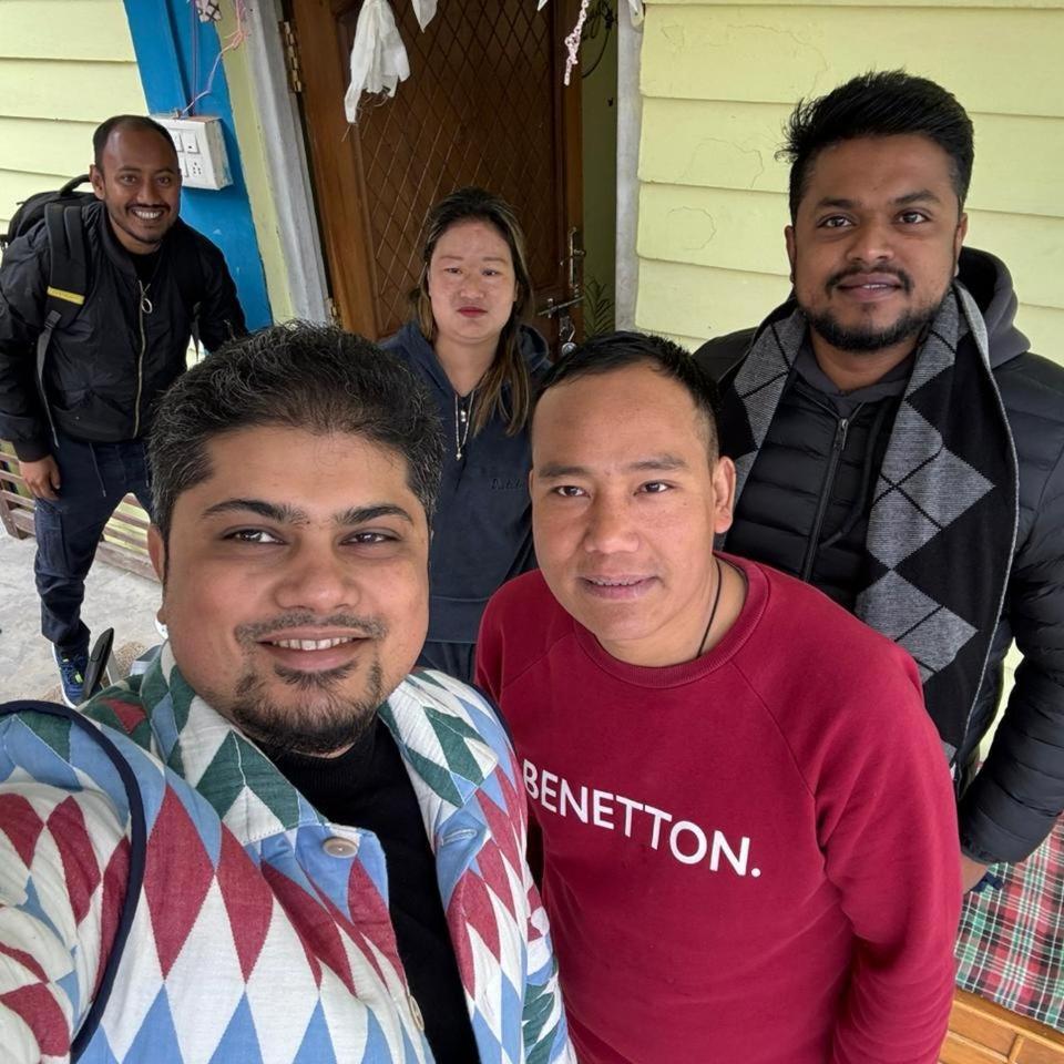Anna Homestay Dirāng Buitenkant foto
